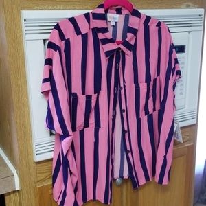 BNWT medium lularoe Amy